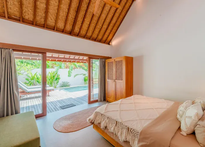 Palm Paradise * نوسا ليمبونغان